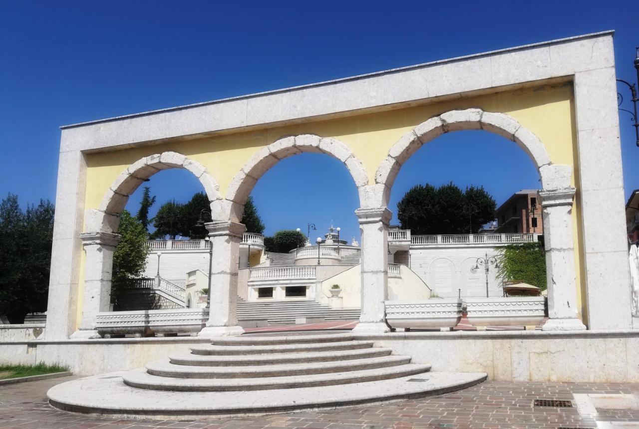 I Tre Archi Apartment Grottaminarda Exterior foto
